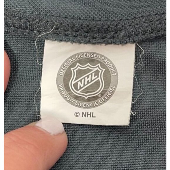 Pets First Vegas Golden Knights VGK Dog Jersey NHL Licensed Size Medium - Picture 5 of 7